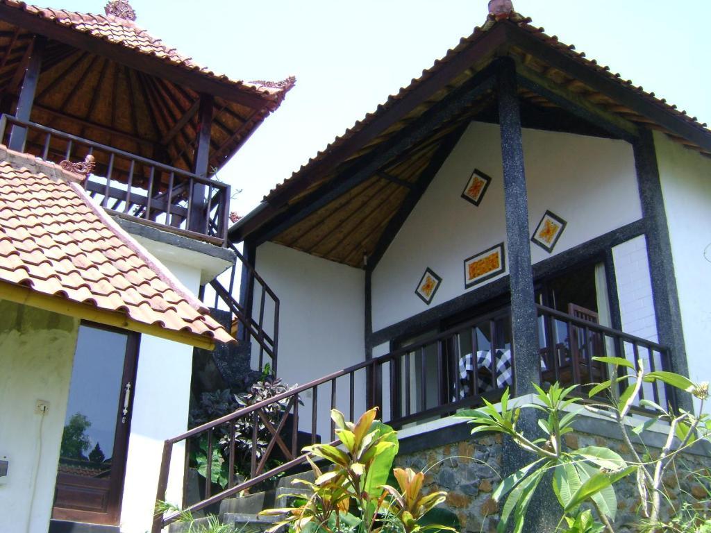 Bukit Indah Homestay Amed Exteriör bild