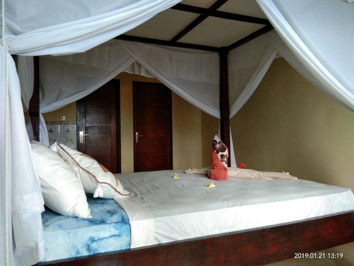 Bukit Indah Homestay Amed Exteriör bild