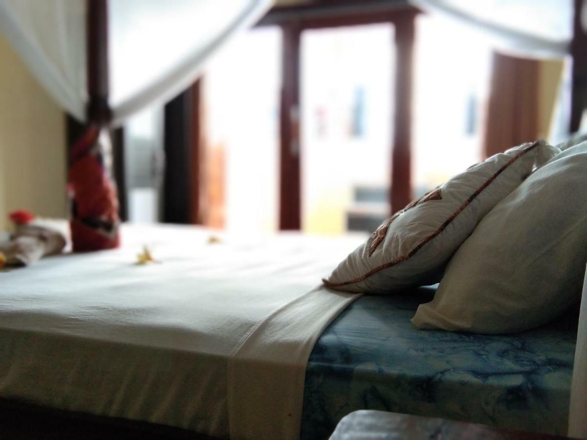Bukit Indah Homestay Amed Exteriör bild
