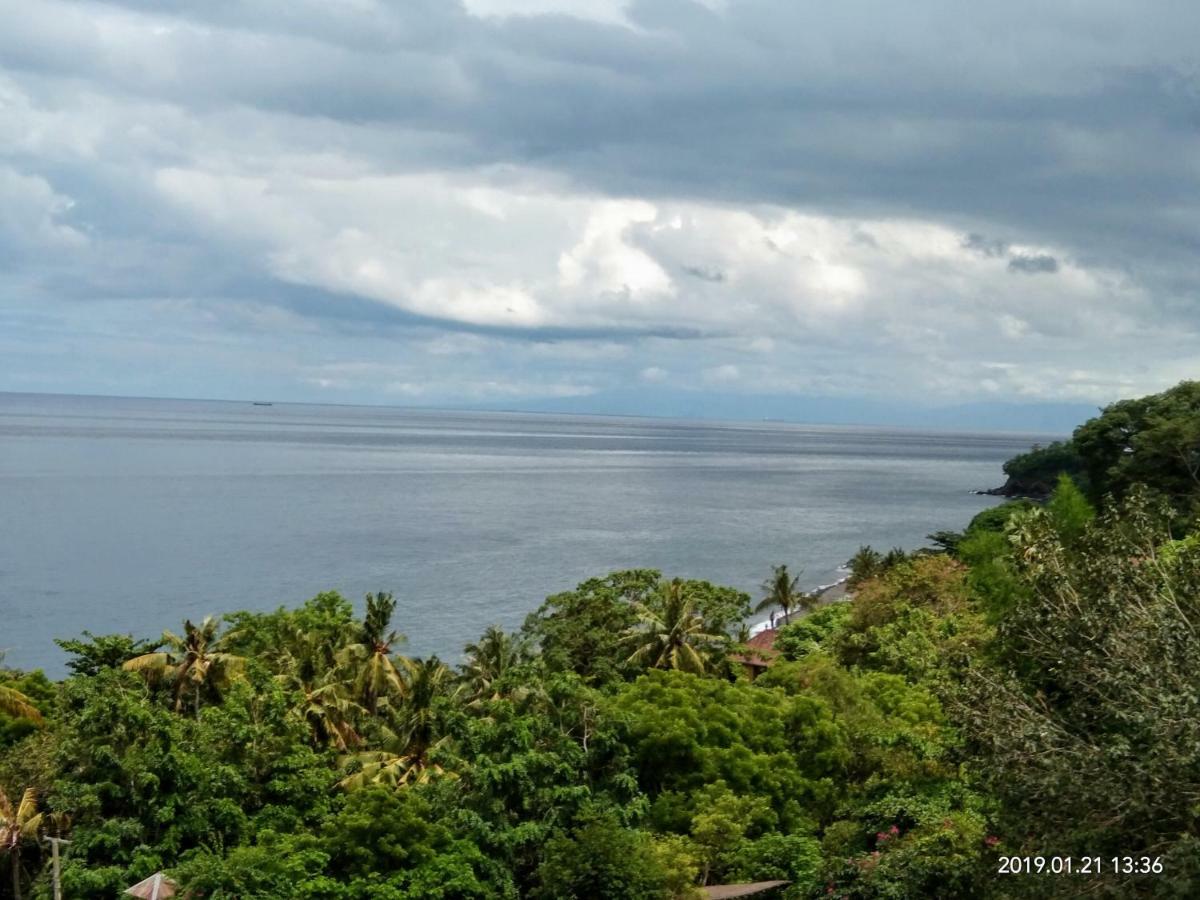 Bukit Indah Homestay Amed Exteriör bild
